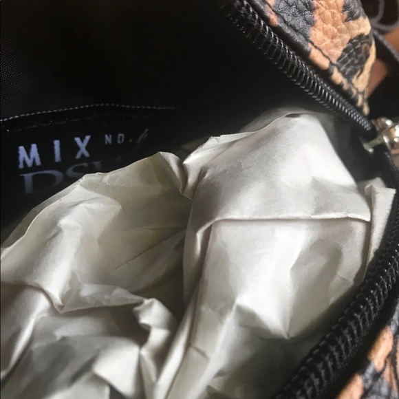 2 pcs canteen crossbody shoulder strap bags purses - Picture 6 of 7